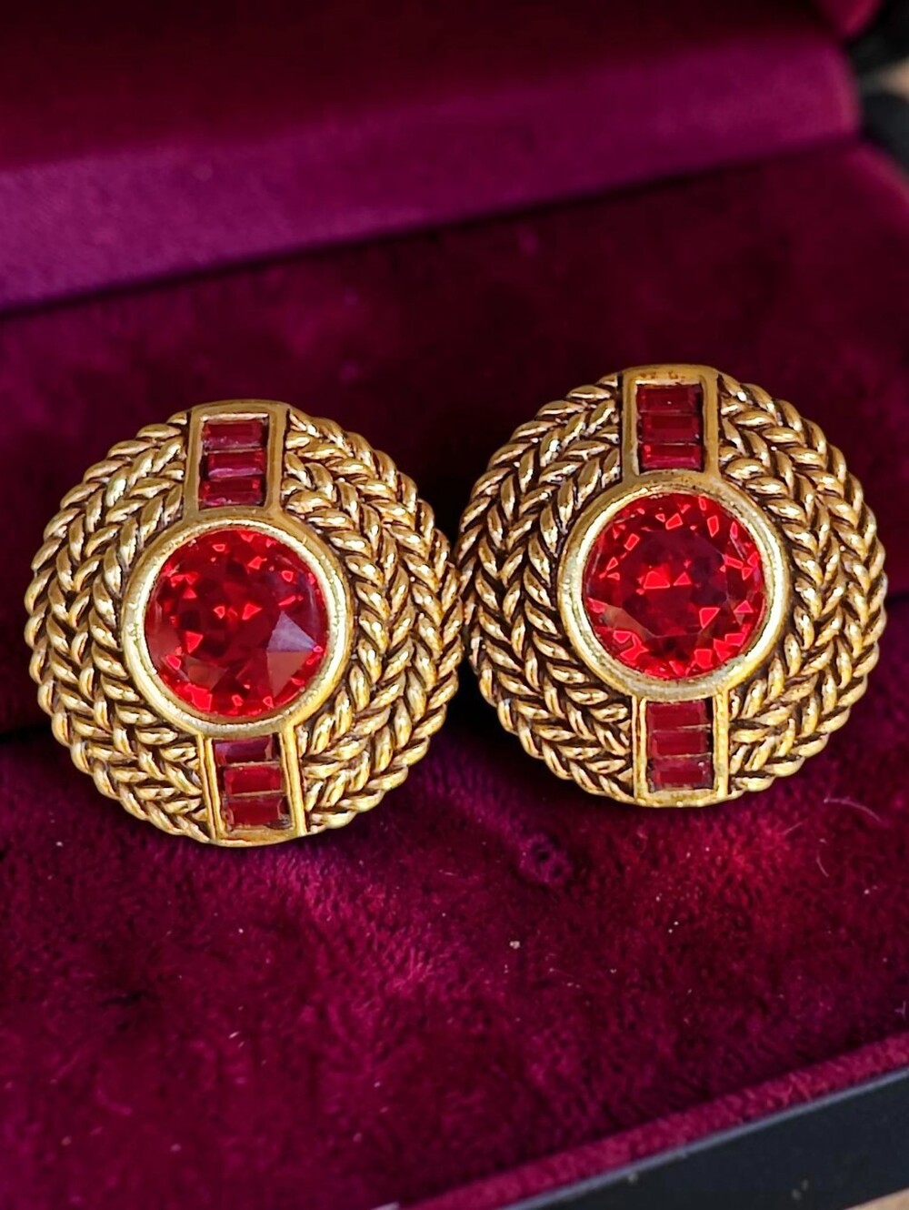 Large Vintage Signed Diva Garnet Glass Stone Runway Clips